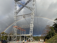 長大吊橋工事用ケーブルクレーン。茨木市